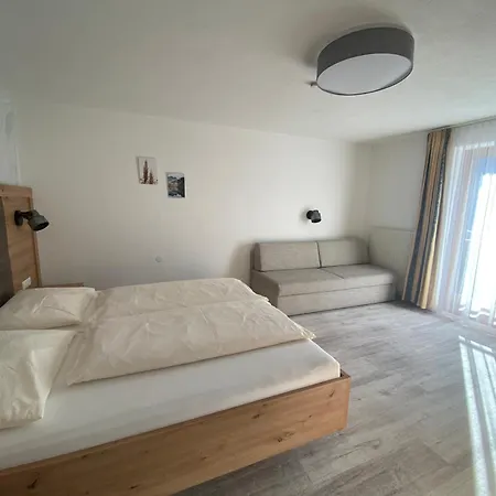 Alpenrose Apartment