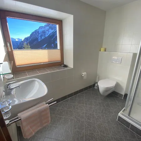 Alpenrose Apartment Spiss